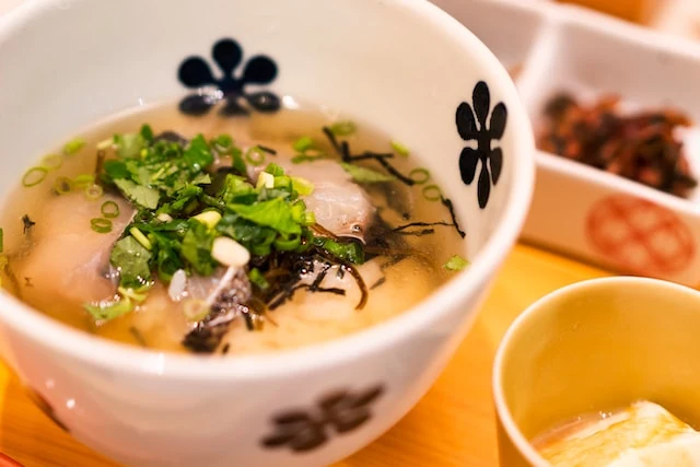 Miso : comment utiliser ce condiment fermenté japonais en cuisine ?